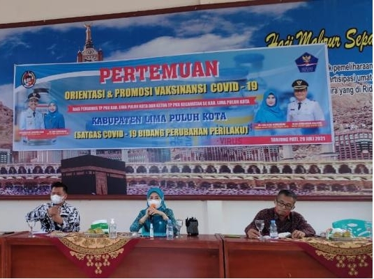 Narasumber kegiatan Orientasi dan Promosi Vaksinasi covid 19